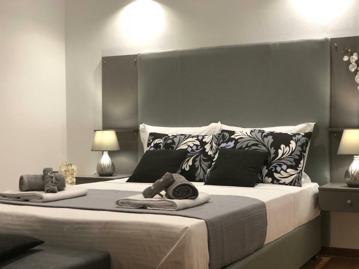 Athenaeum Acropolis Residence 1Min To Museum Екстер'єр фото