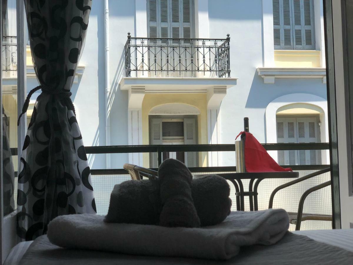 Athenaeum Acropolis Residence 1Min To Museum Екстер'єр фото