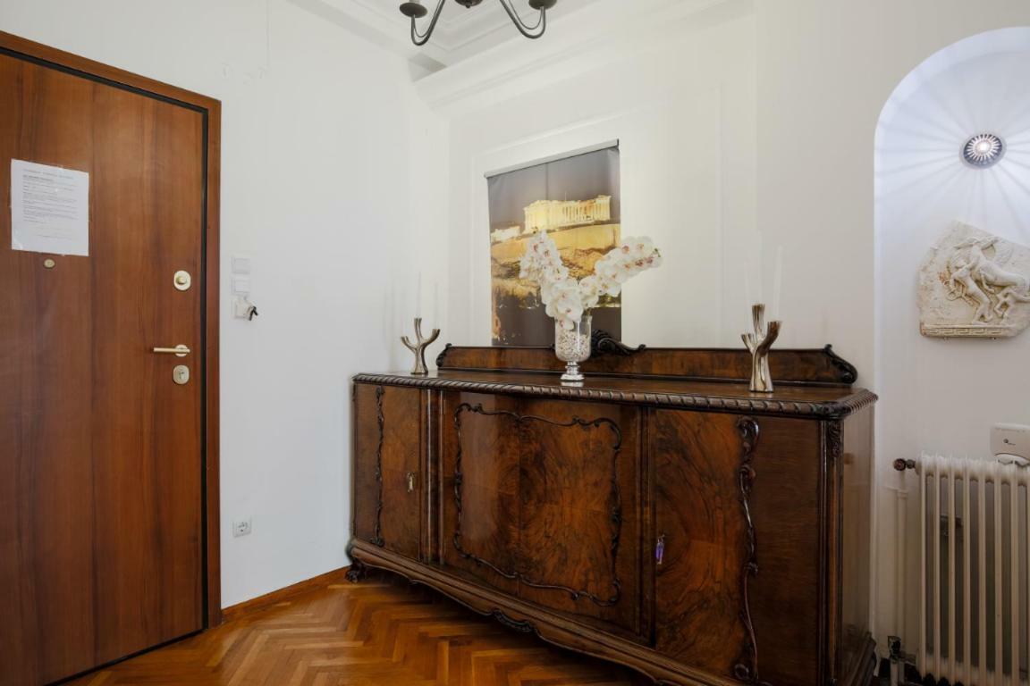 Athenaeum Acropolis Residence 1Min To Museum Екстер'єр фото